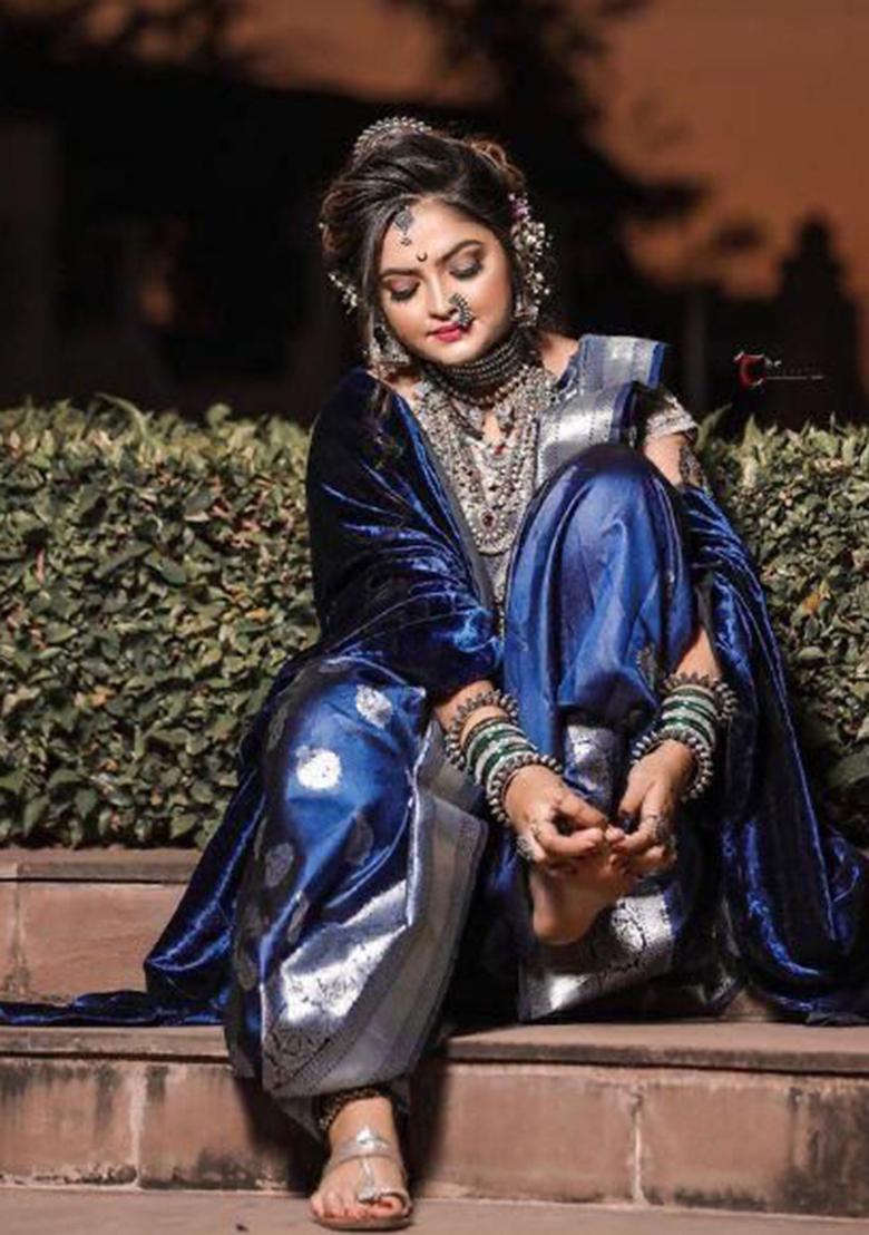 Blue Weaving Silk Blend Saree Set - Indya