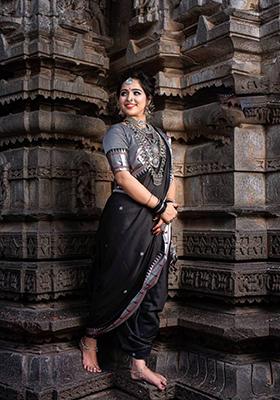 Black Weaving Silk Saree Set