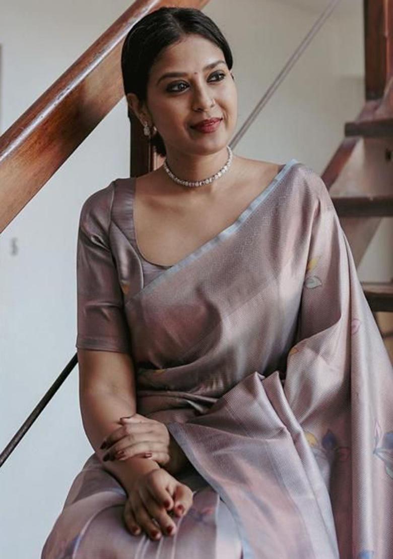 Light Pink Weaving Silk Saree Set