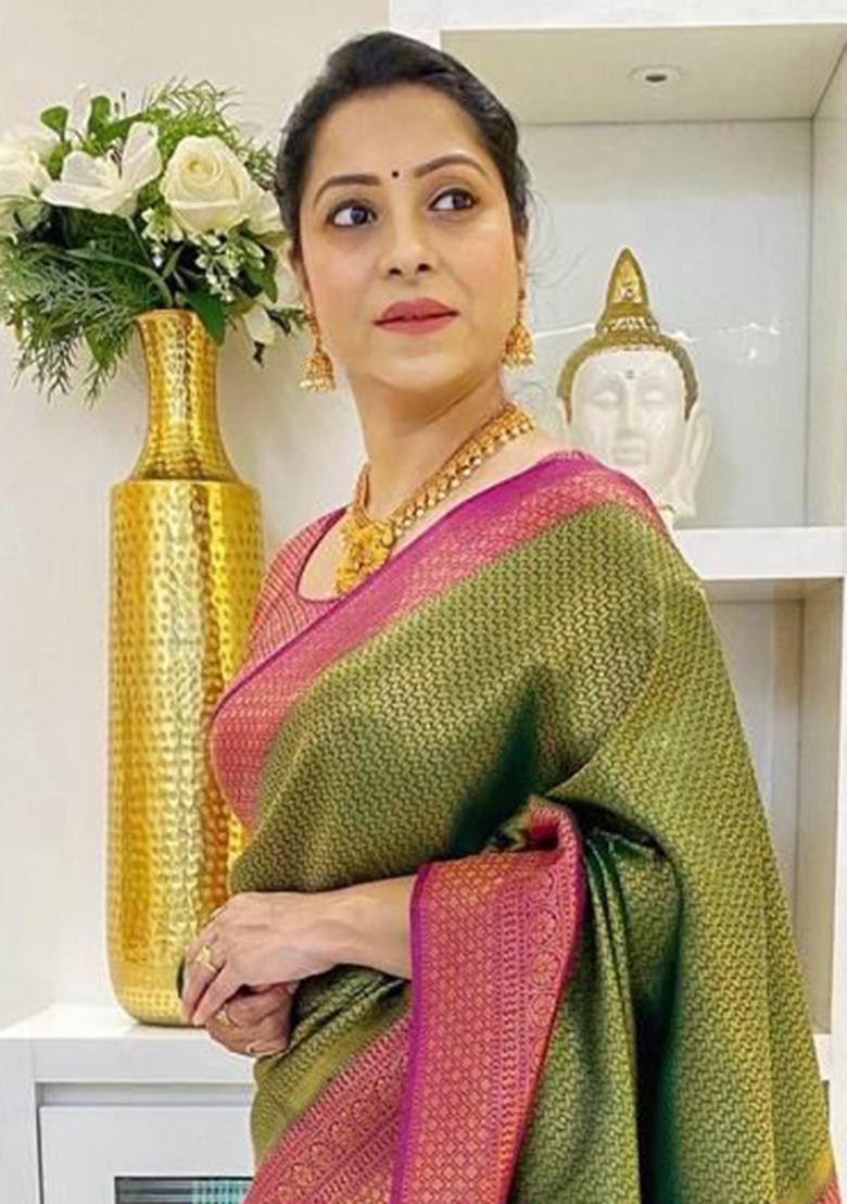 Green Weaving Silk Saree Set