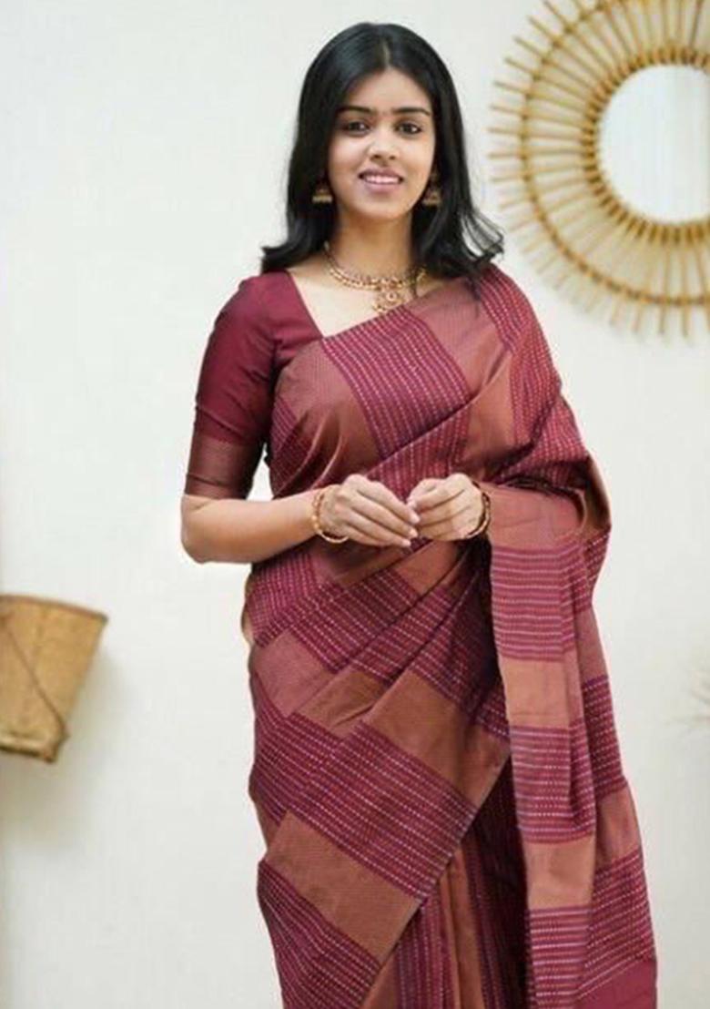 Brown Weaving Silk Saree Set