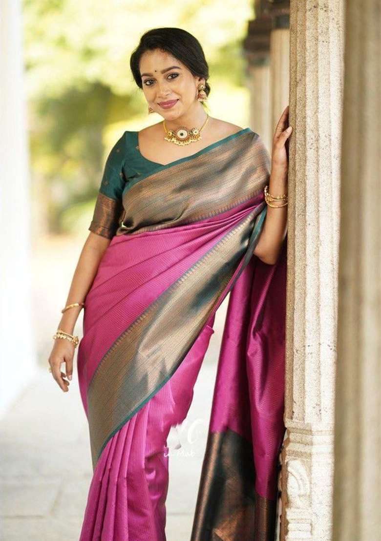 Pink Weaving Silk Blend Saree Set for Diwali | Wedding & Festive Wear - Indya