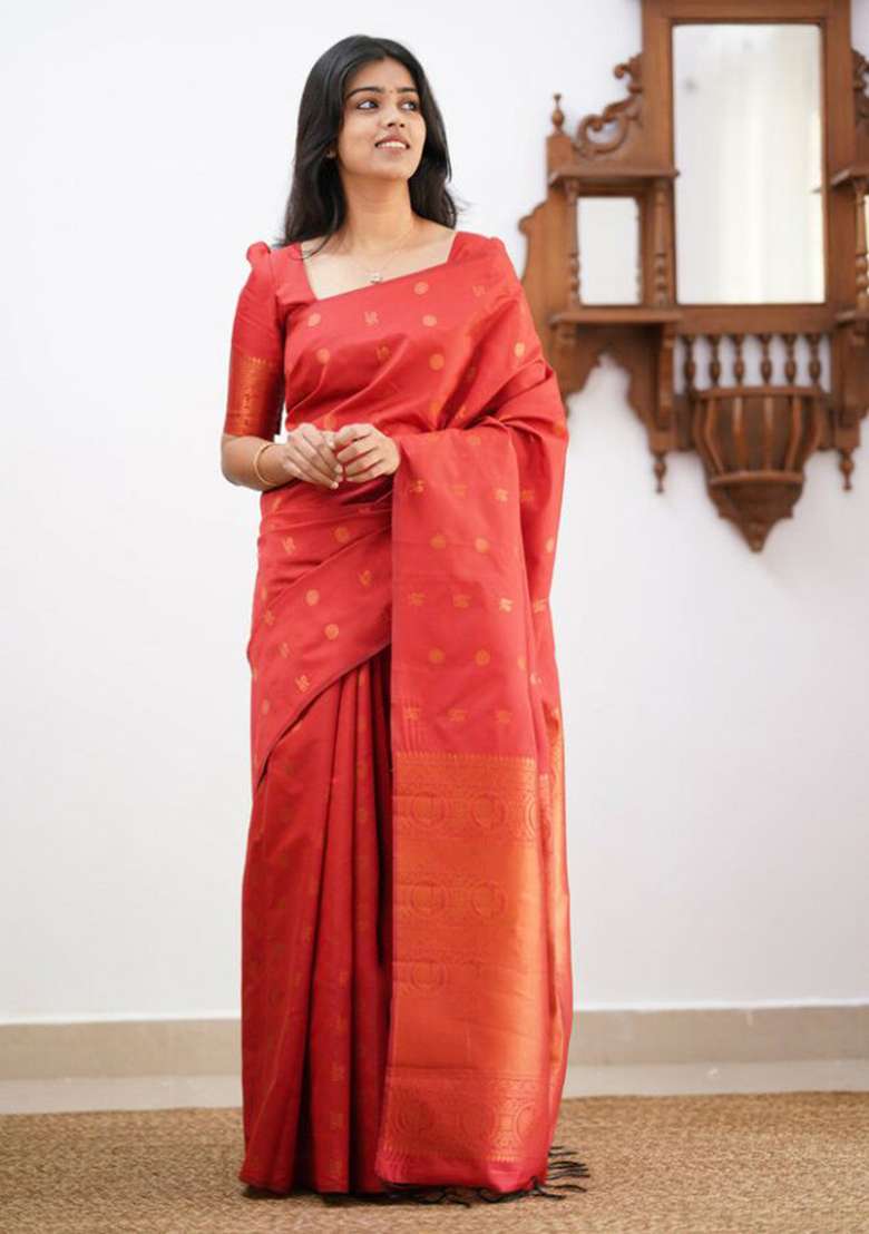 Red Weaving Silk Blend Saree Set for Diwali and Festive Wear - Indya
