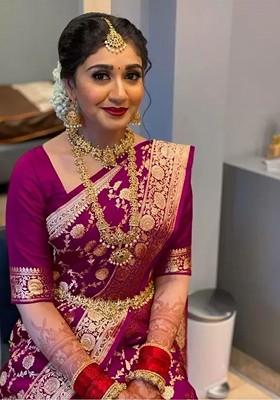 Burgundy woven Silk Saree Set