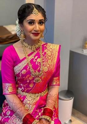 Magenta woven Silk Saree Set