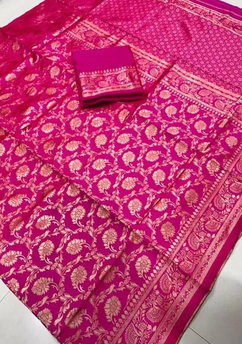 Magenta woven Silk Saree Set