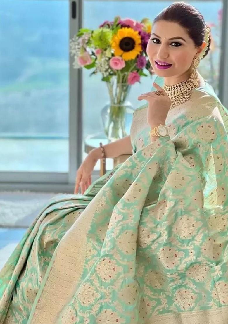 Green woven Kanjeevaram Saree Set