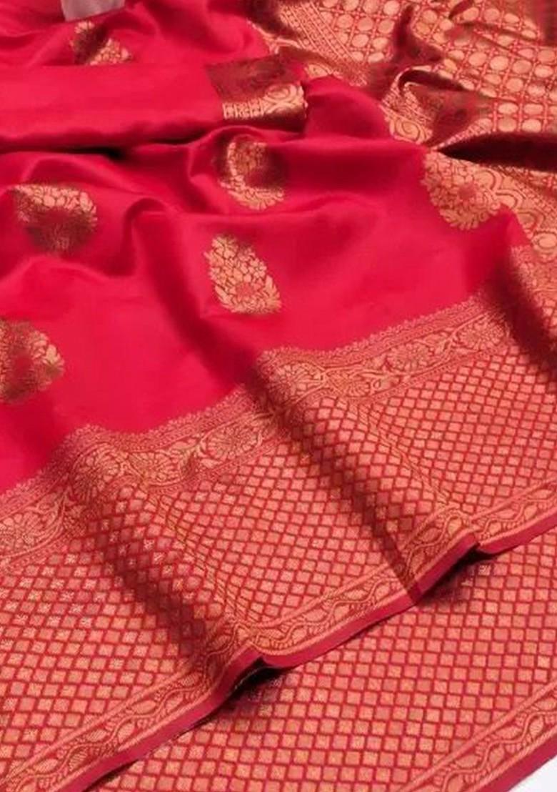 Red woven Kanjeevaram Saree Set