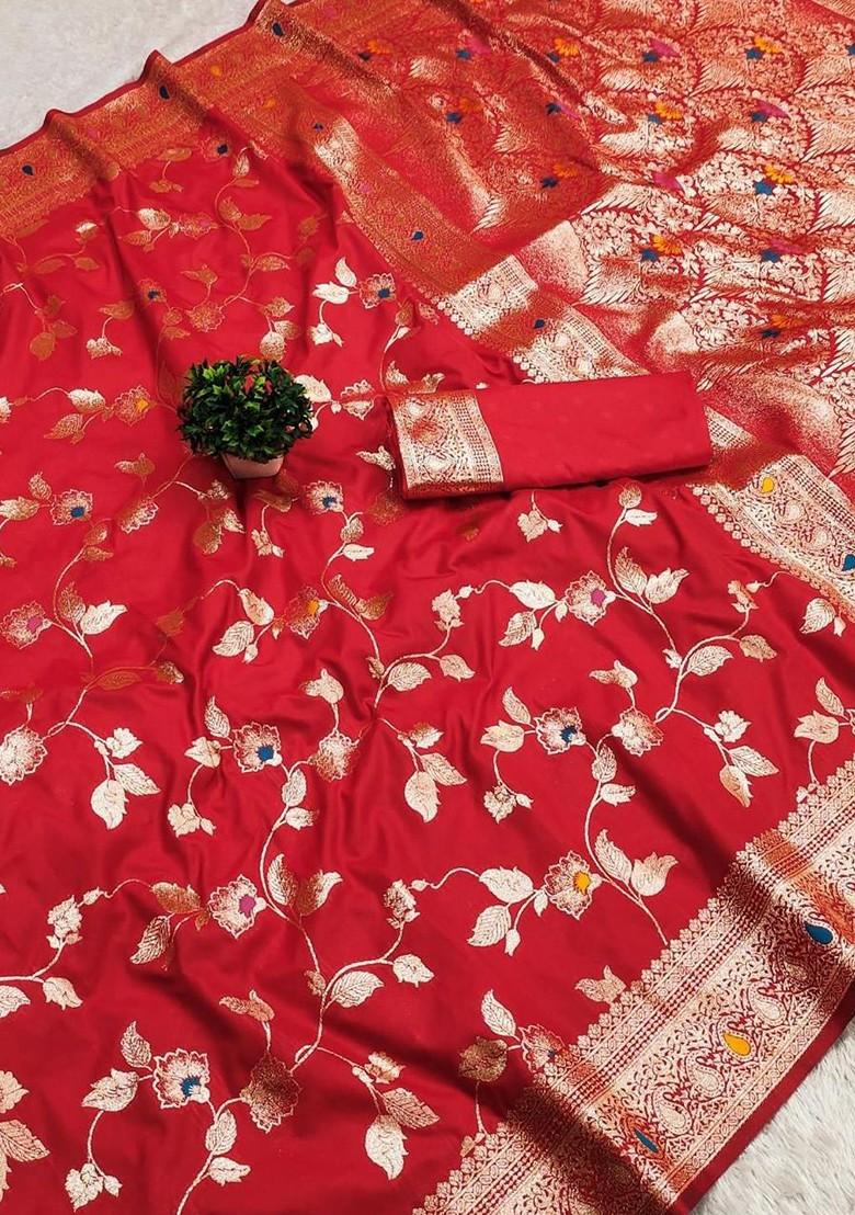 Red woven Kanjeevaram Saree Set