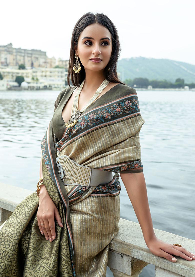 Green Abstract Print Silk Saree Set