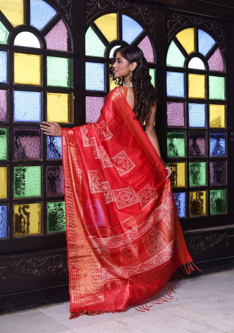 Red Silk Blend Saree Set with Printed for Diwali | Wedding & Festive Wear - Indya