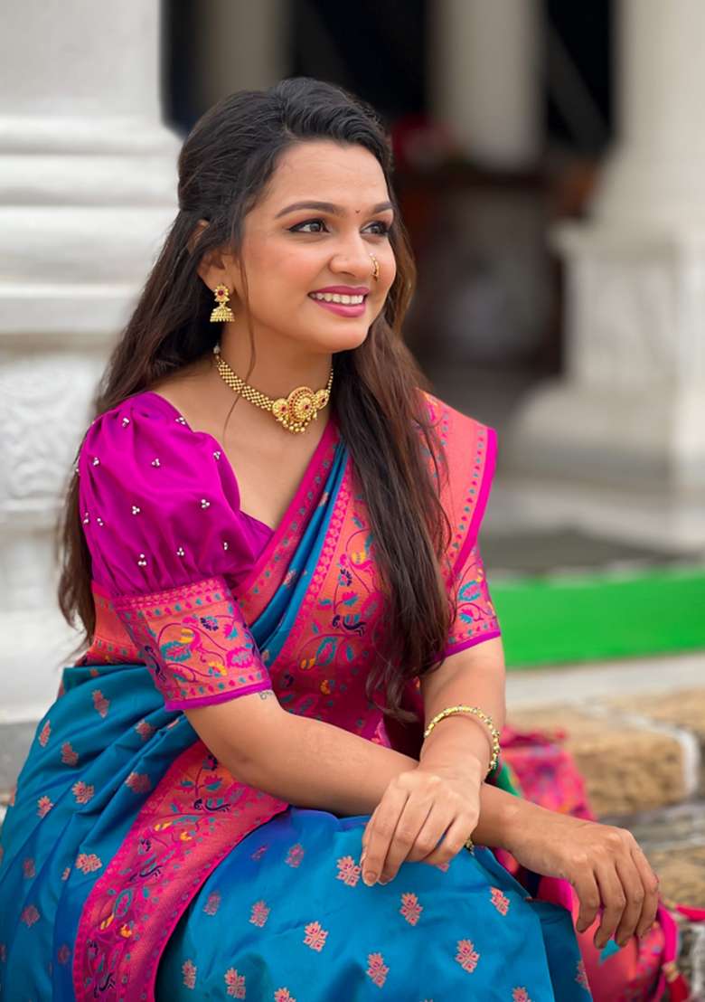 Sky Blue Weaving Silk Saree Set - Indya