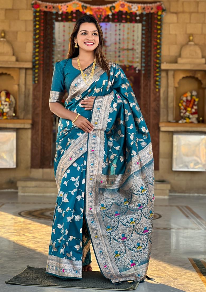 Morpeach Blue Weaving Silk Saree Set