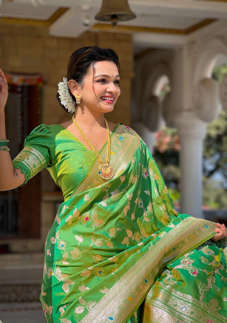 Popty Green Weaving Silk Saree Set for Diwali and Festive Wear - Indya