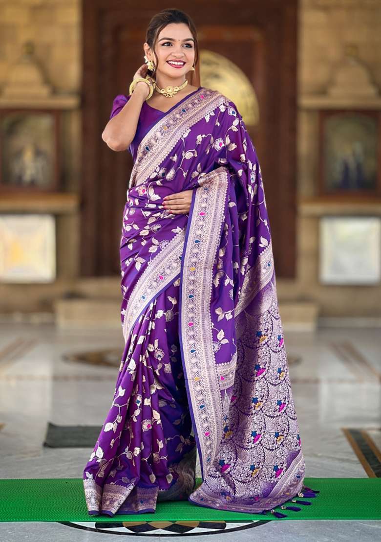Purple Weaving Silk Saree Set for Diwali | Wedding & Festive Wear - Indya