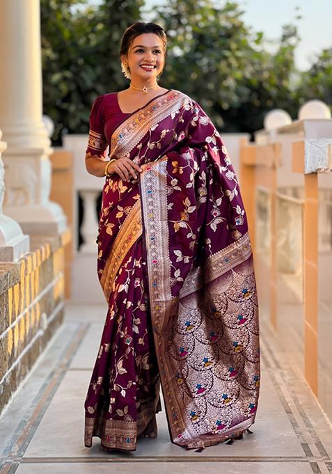 Wine Weaving Silk Saree Set