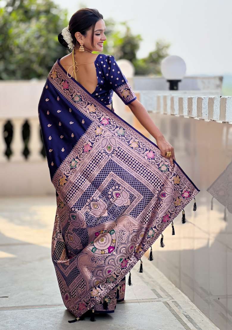 Navy Blue Weaving Silk Saree Set for Diwali and Festive Wear - Indya