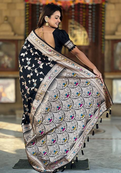 Black Weaving Silk Saree Set
