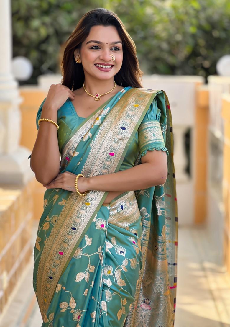 Pista Green Weaving Silk Saree Set
