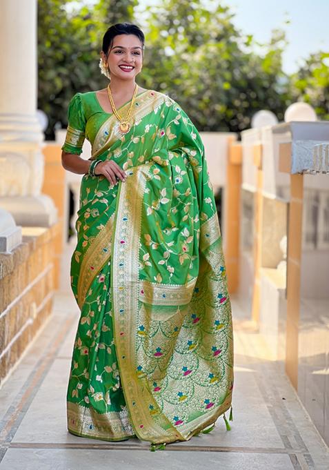 Popty Green Weaving Silk Saree Set
