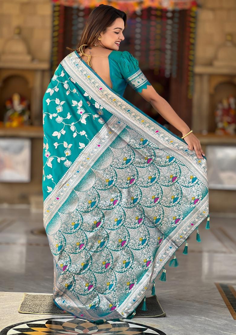 Rama Green Weaving Silk Saree Set