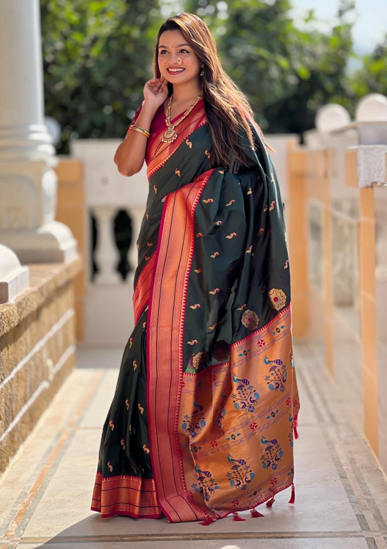 Bottle Green Weaving Silk Saree Set