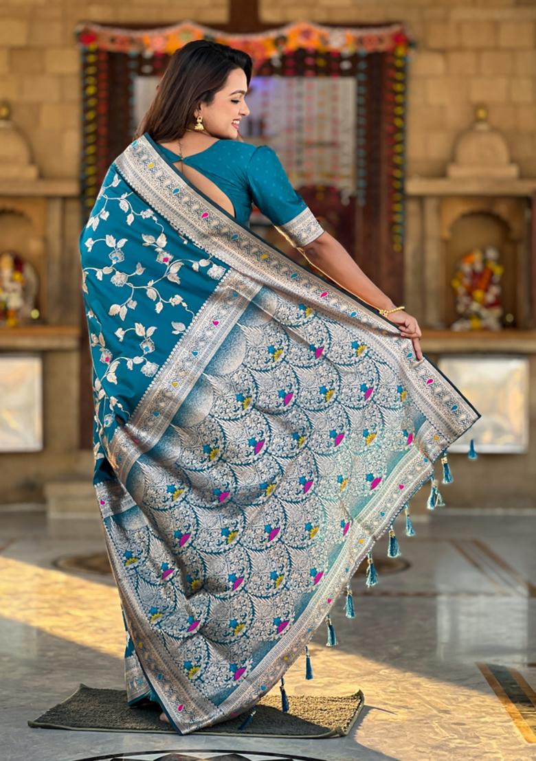 Morpeach Blue Weaving Silk Saree Set