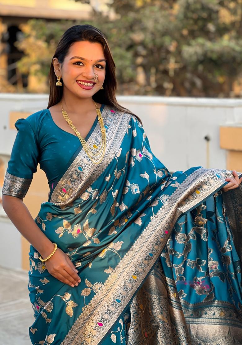 Morpeach Blue Weaving Silk Saree Set