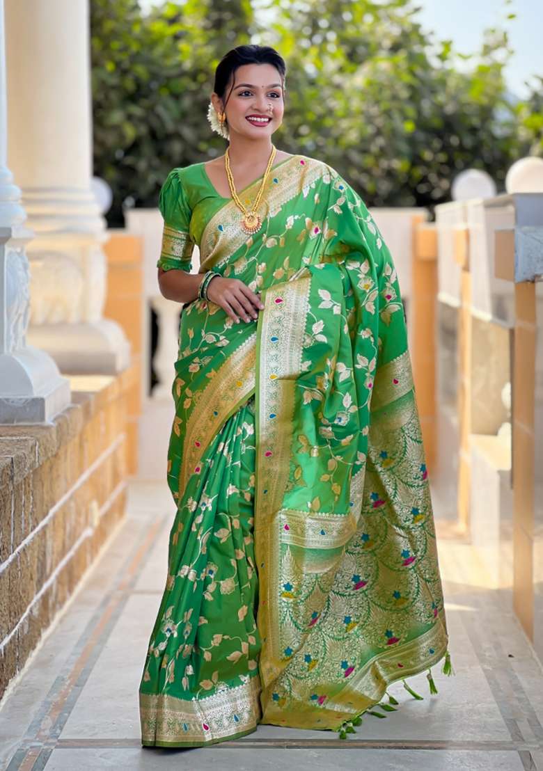 Popty Green Weaving Silk Saree Set for Diwali | Wedding & Festive Wear - Indya