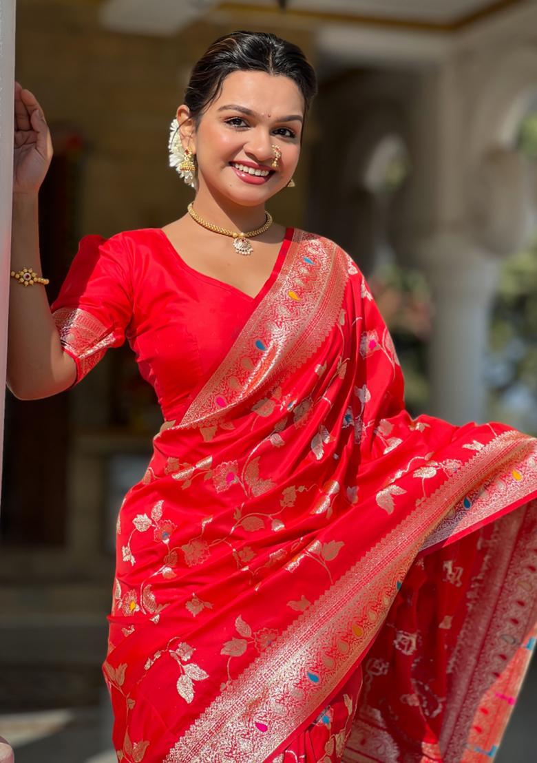 Red Weaving Silk Saree Set