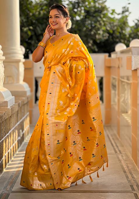 Yellow Weaving Silk Saree Set
