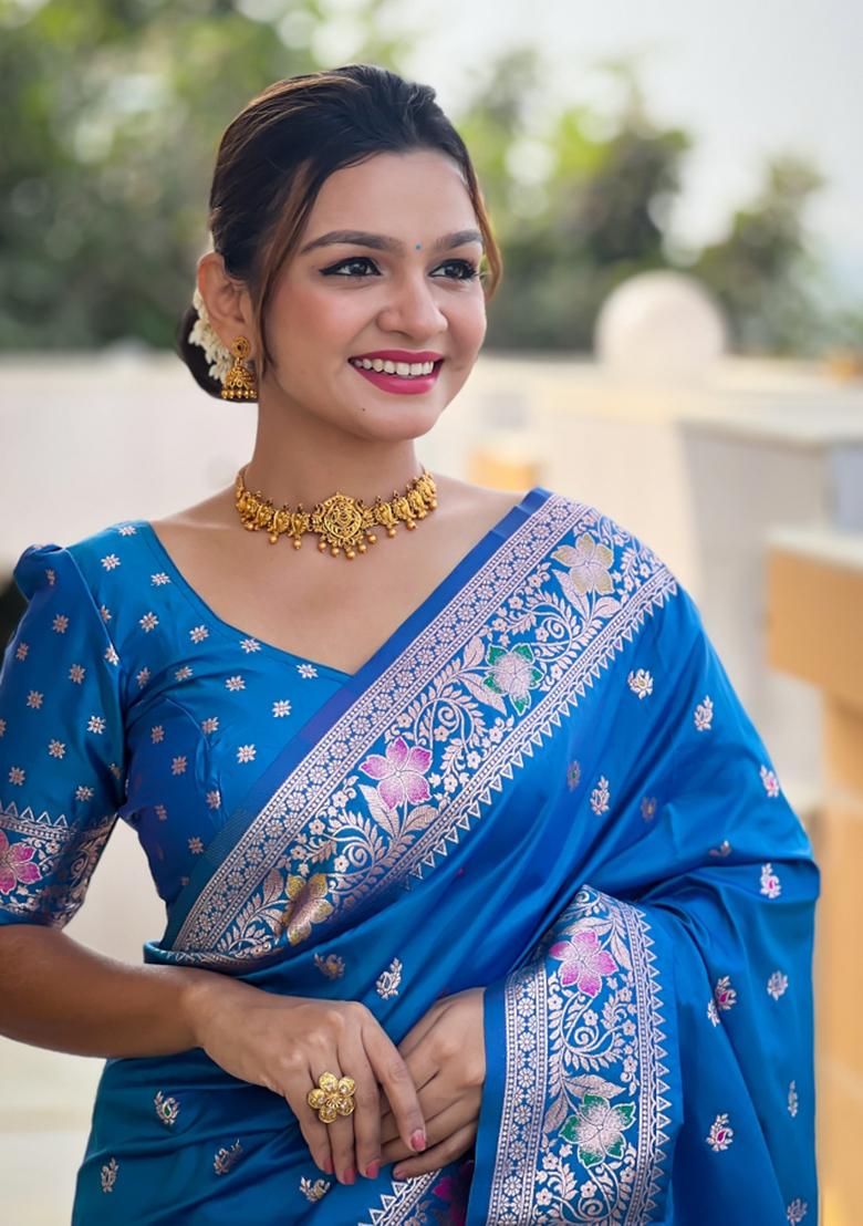 Sky Blue Weaving Silk Saree Set