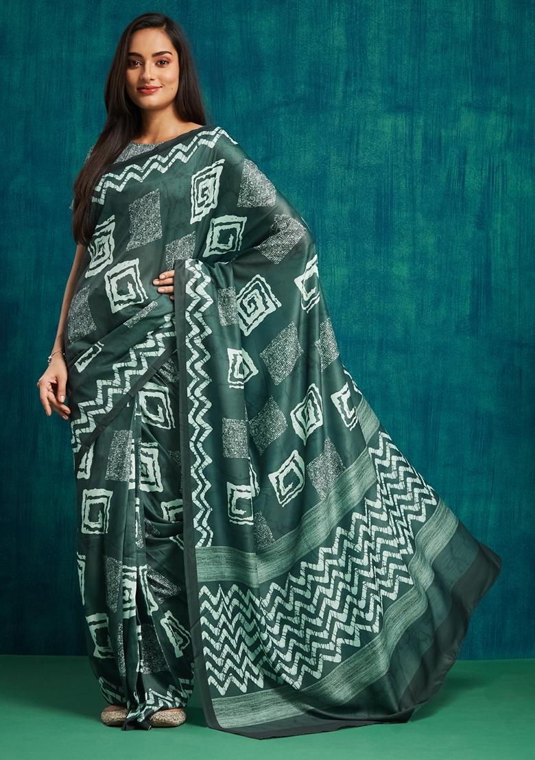 Green Geomatric Print Cotton Saree Set