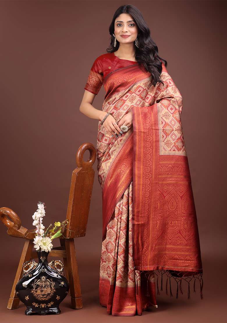 Cream Woven Zari Work Cotton Saree Set - Indya