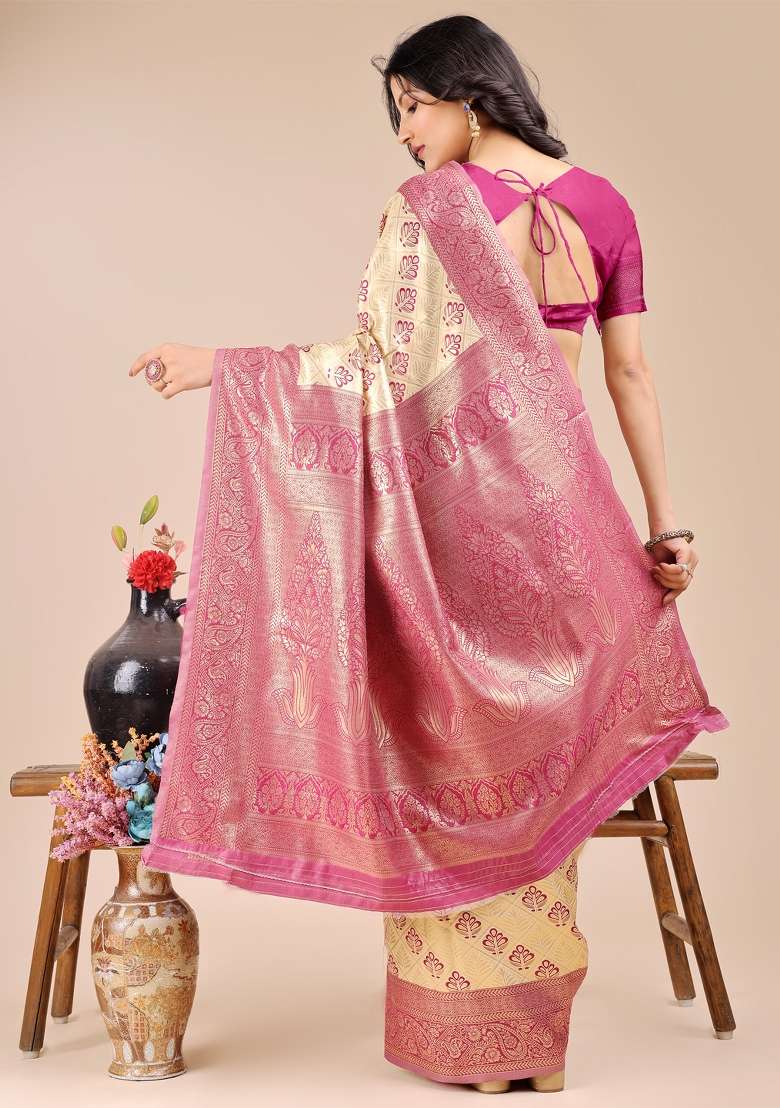 Cream And Magenta Woven Zari Work Banarasi Silk Saree Set - Indya
