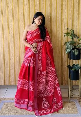 Red Printed Linen Saree Set