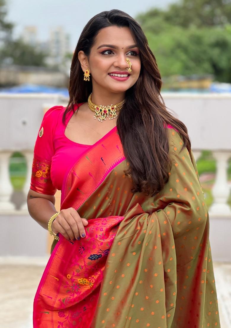 Mehendi Green Woven Silk Saree Set