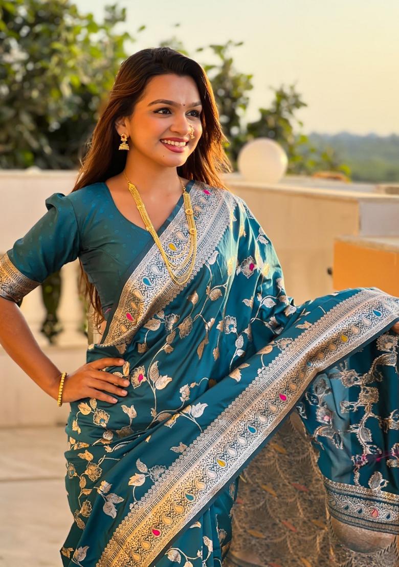Amber Blue Woven Silk Saree Set