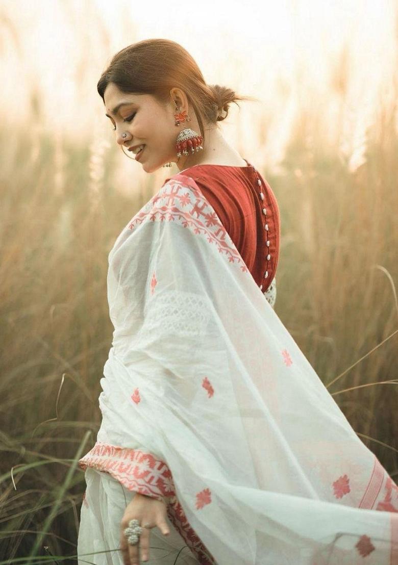 White Machine Embroidered Lichi Silk Saree Set