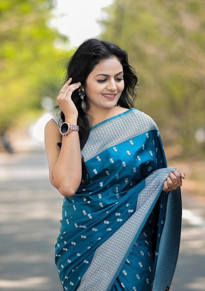 Blue Machine Embroidered Banarasi Silk Saree Set