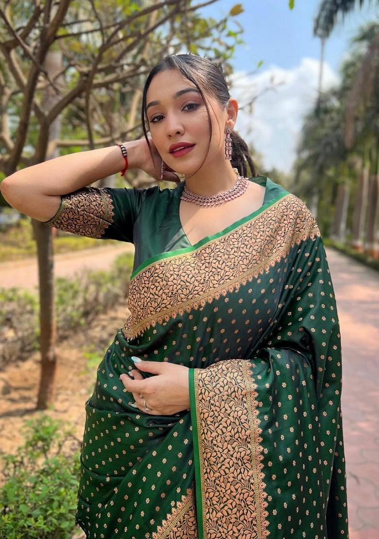 Green Machine Embroidered Lichi Silk Saree Set