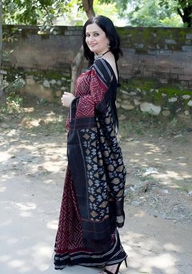 Maroon Machine Embroidered Linen Saree Set