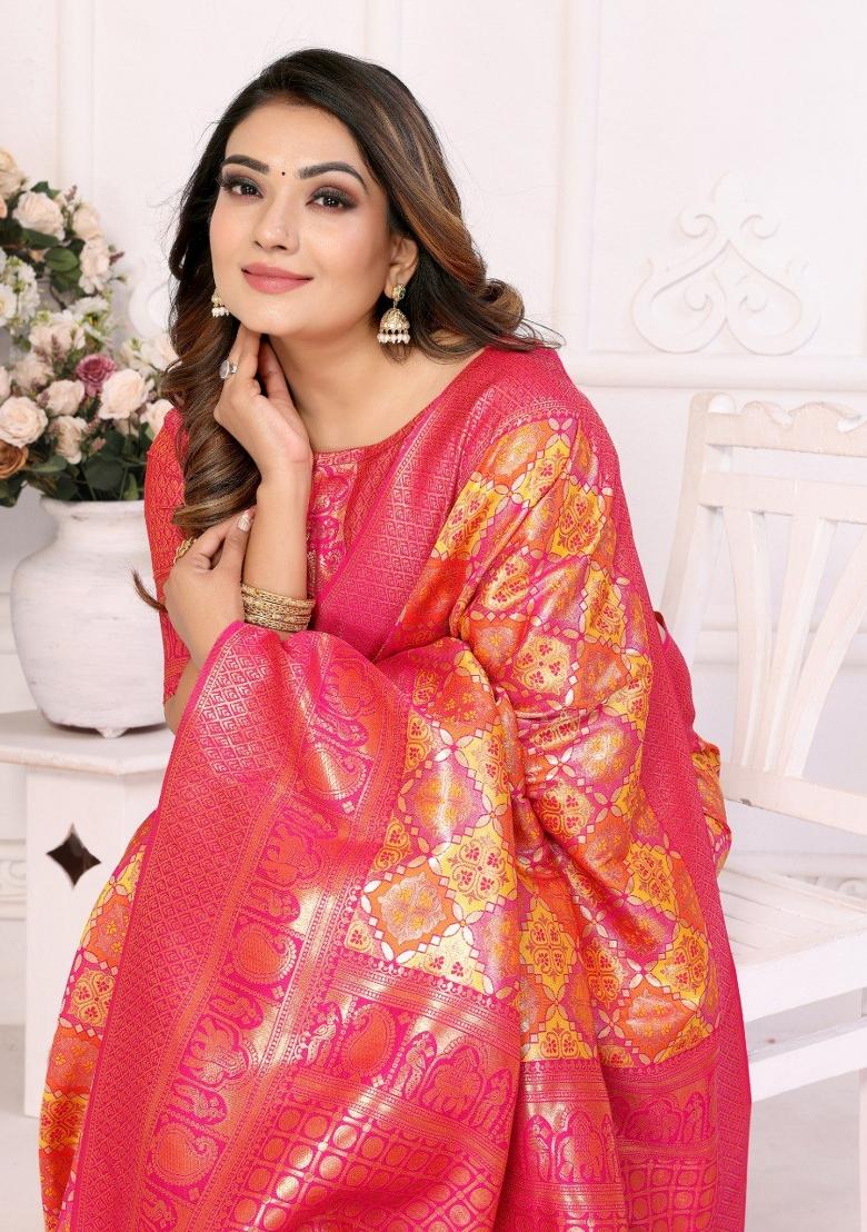 Multicolor Jacquard Weaving Banarasi Silk Saree Set