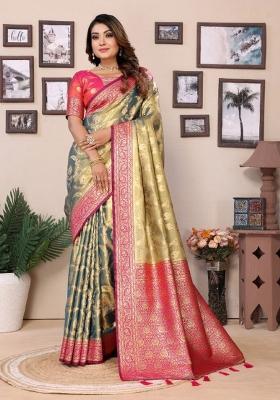 Multicolor Jacquard Weaving Banarasi Silk Saree Set