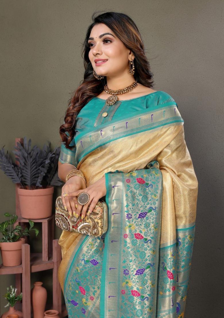 Beige Jacquard Weaving Banarasi Silk Saree Set