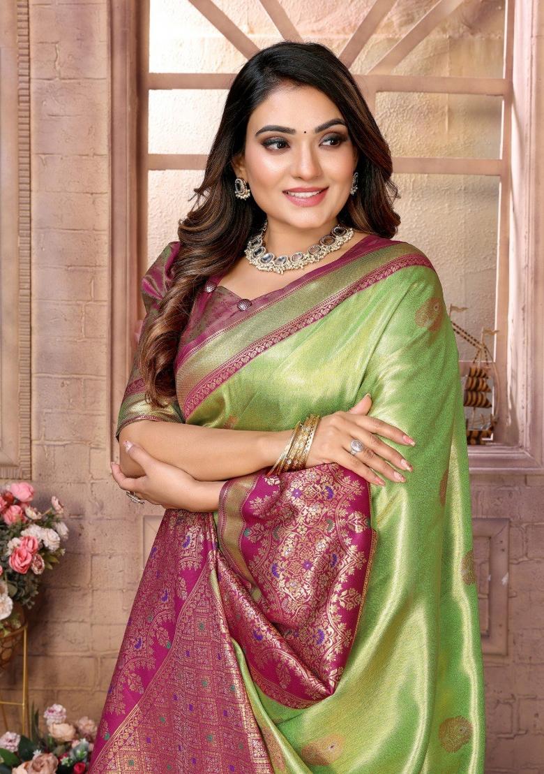 Parrot Green Jacquard Weaving Banarasi Silk Saree Set