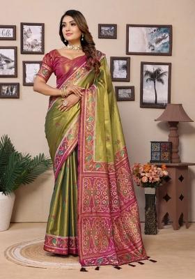 Mehendi Green Jacquard Weaving Banarasi Silk Saree Set