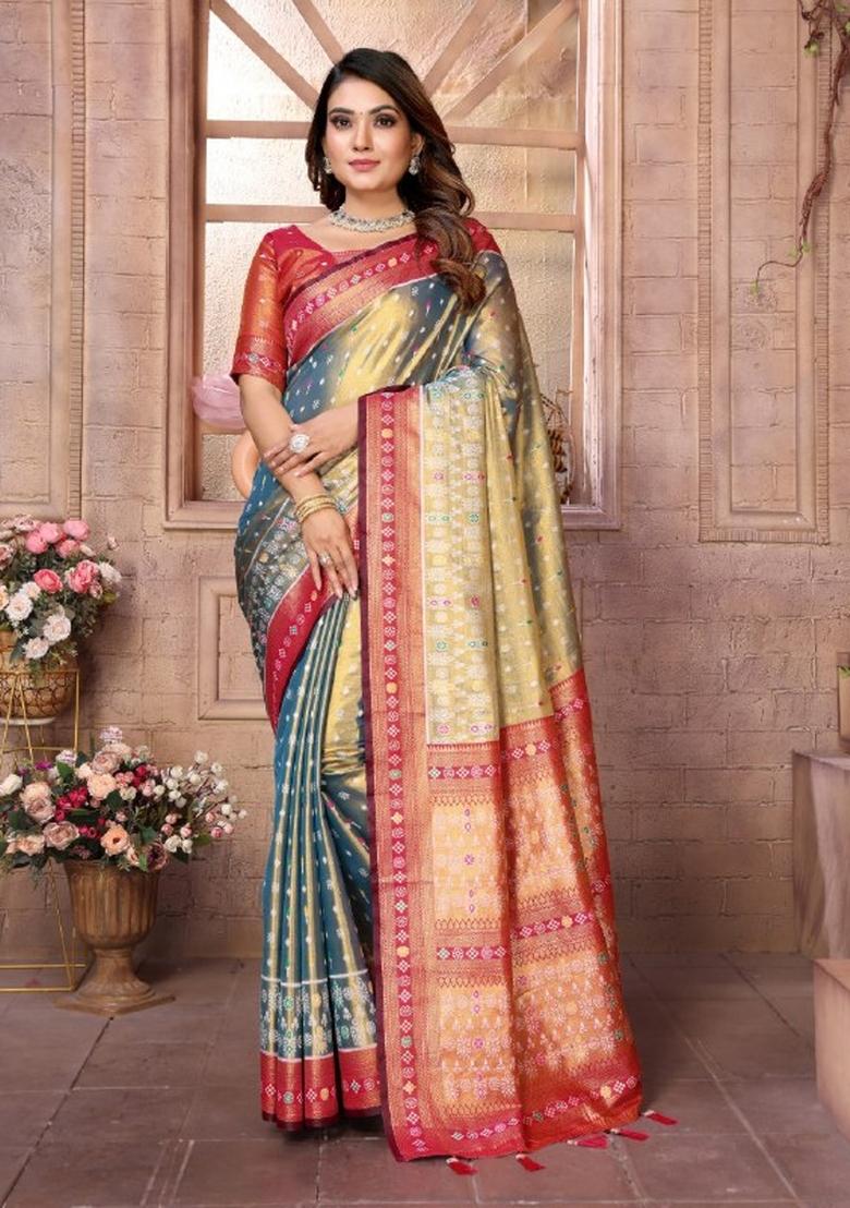 Sea Green Jacquard Weaving Banarasi Silk Saree Set