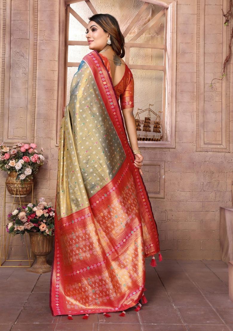 Sea Green Jacquard Weaving Banarasi Silk Saree Set