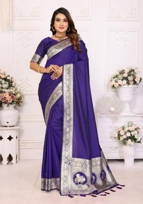 Purple Jacquard Weaving Banarasi Silk Saree Set